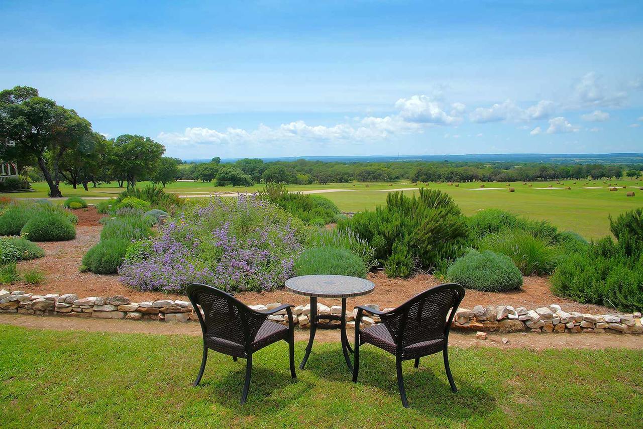 Rose Hill Retreat Aaa Four Diamond Inn Stonewall Dış mekan fotoğraf